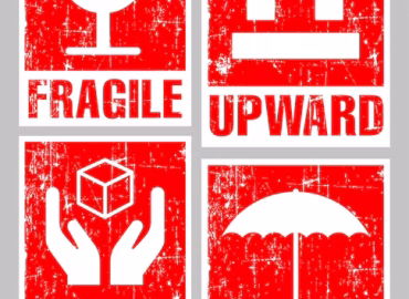 Fragile-Shipping-Delivery-Labels-Stickers-On-Global-Packaging